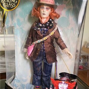 Disney - Alice Through the Looking Glass - Mad Hatter Doll - New in Box